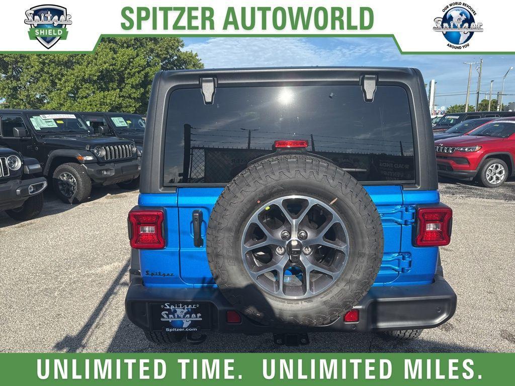 new 2025 Jeep Wrangler car