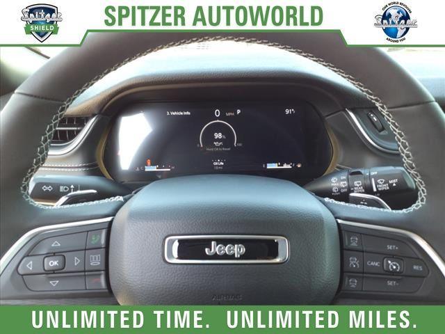 new 2024 Jeep Grand Cherokee L car, priced at $38,995