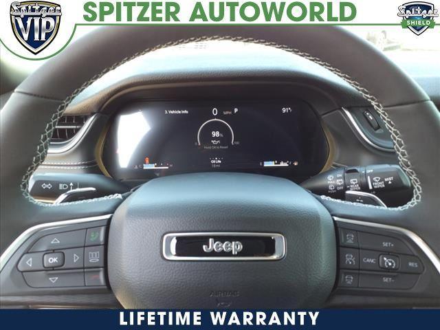 new 2024 Jeep Grand Cherokee L car, priced at $38,995