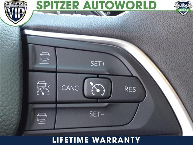 new 2024 Jeep Grand Cherokee L car, priced at $38,995