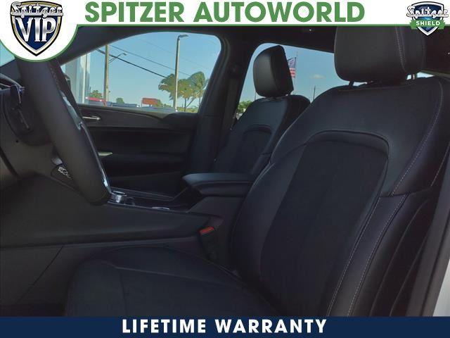 new 2024 Jeep Grand Cherokee L car, priced at $38,995