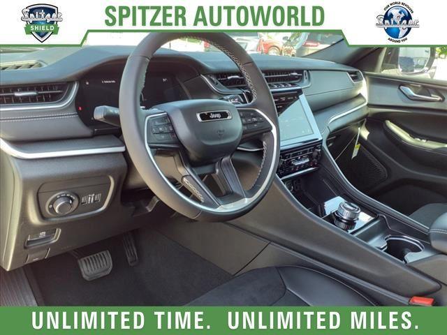 new 2024 Jeep Grand Cherokee L car, priced at $38,995