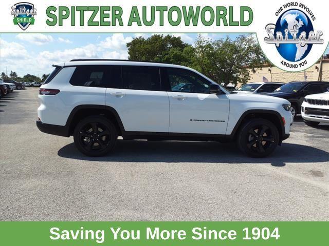 new 2024 Jeep Grand Cherokee L car, priced at $45,895