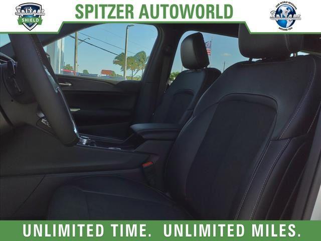 new 2024 Jeep Grand Cherokee L car, priced at $38,995