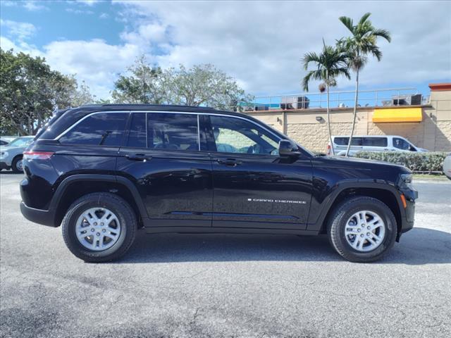 new 2024 Jeep Grand Cherokee car, priced at $42,425