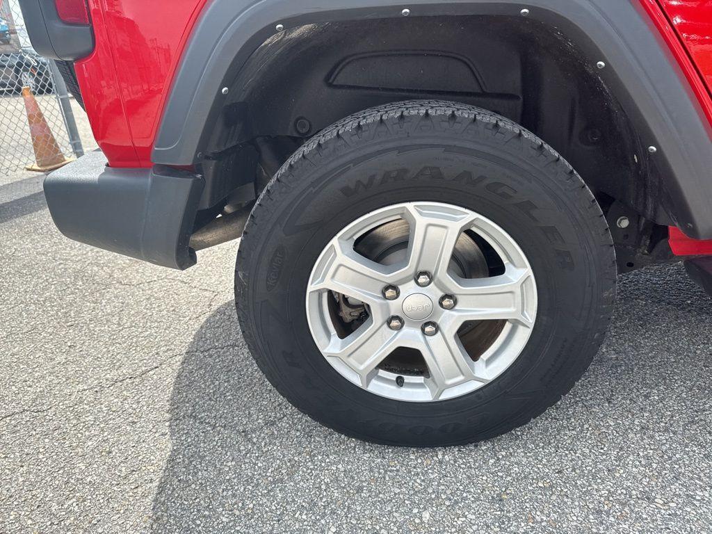 used 2021 Jeep Wrangler Unlimited car, priced at $29,991