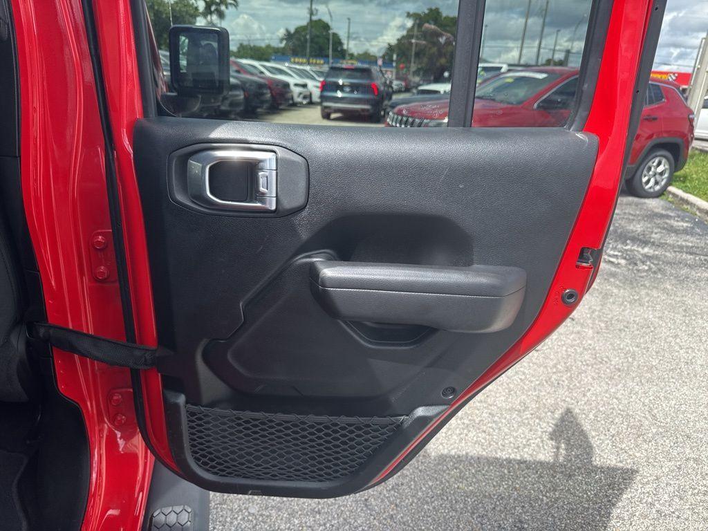 used 2021 Jeep Wrangler Unlimited car, priced at $29,991