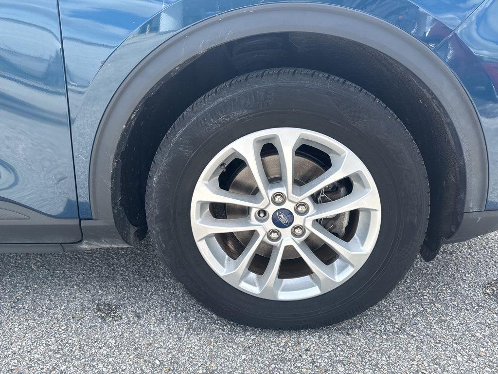 used 2020 Ford Escape car, priced at $13,994