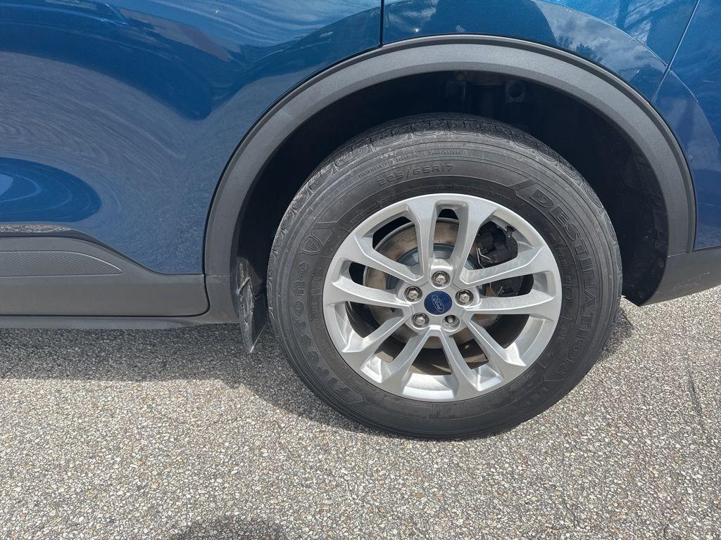 used 2020 Ford Escape car, priced at $13,994