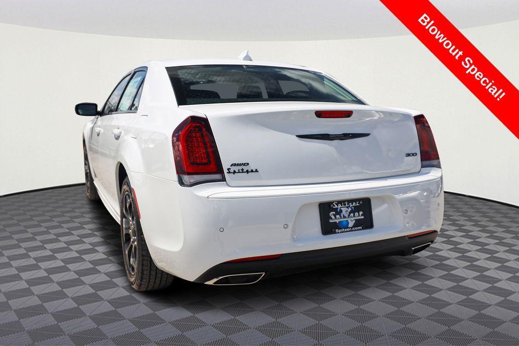 new 2023 Chrysler 300 car, priced at $40,150