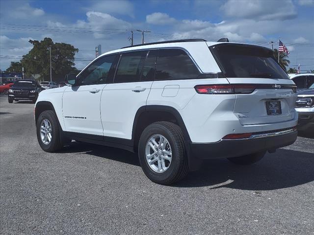 new 2025 Jeep Grand Cherokee car, priced at $39,255