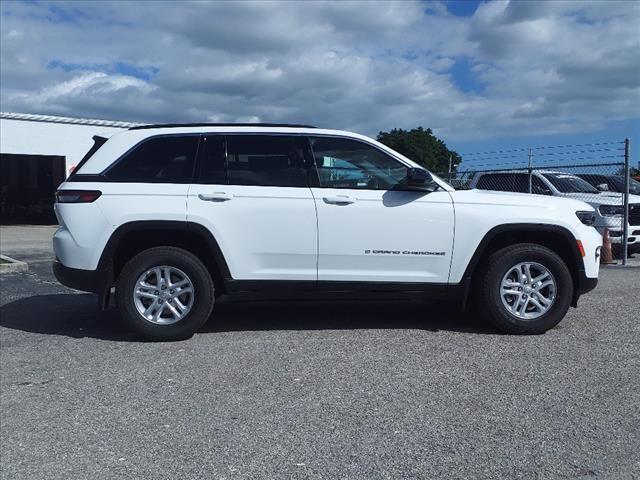 new 2025 Jeep Grand Cherokee car, priced at $39,255