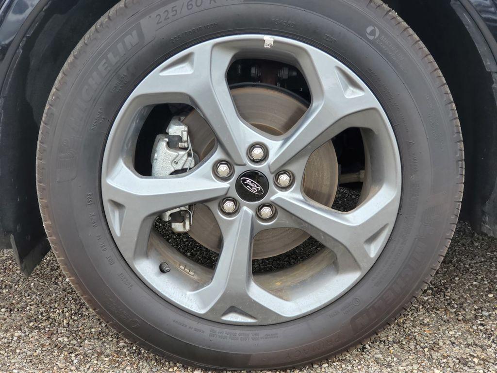 used 2024 Ford Escape car, priced at $19,996