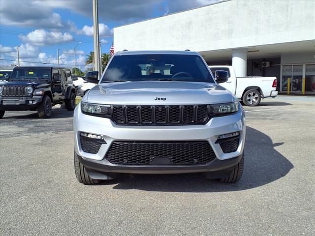 new 2025 Jeep Grand Cherokee car, priced at $56,455