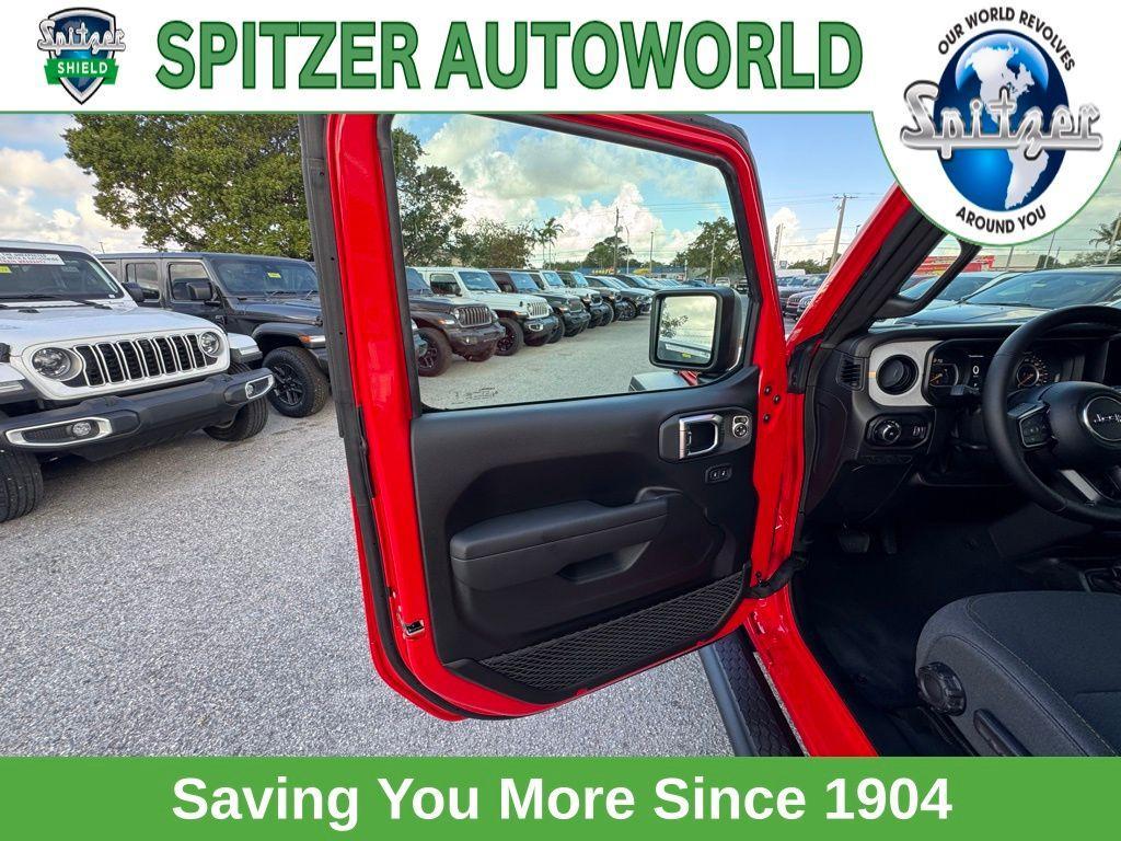 new 2025 Jeep Wrangler car, priced at $50,184