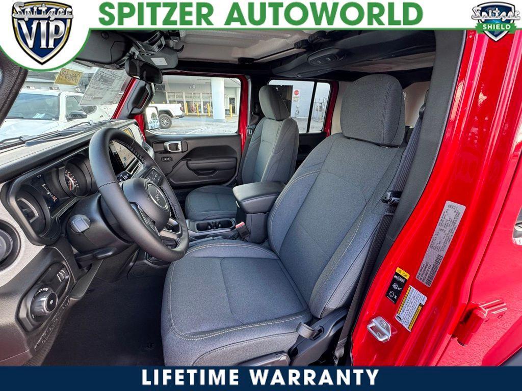 new 2025 Jeep Wrangler car, priced at $46,995