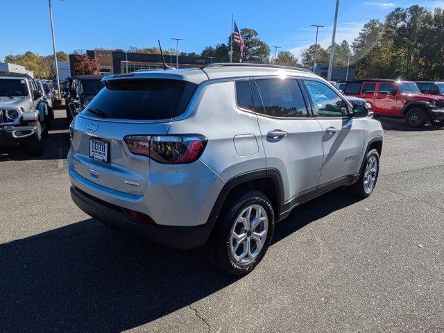 new 2025 Jeep Compass car, priced at $36,310