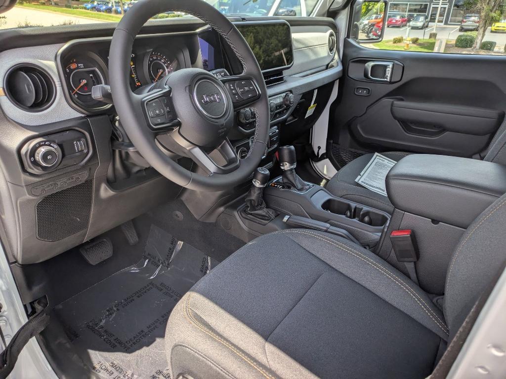 new 2025 Jeep Wrangler car, priced at $48,545