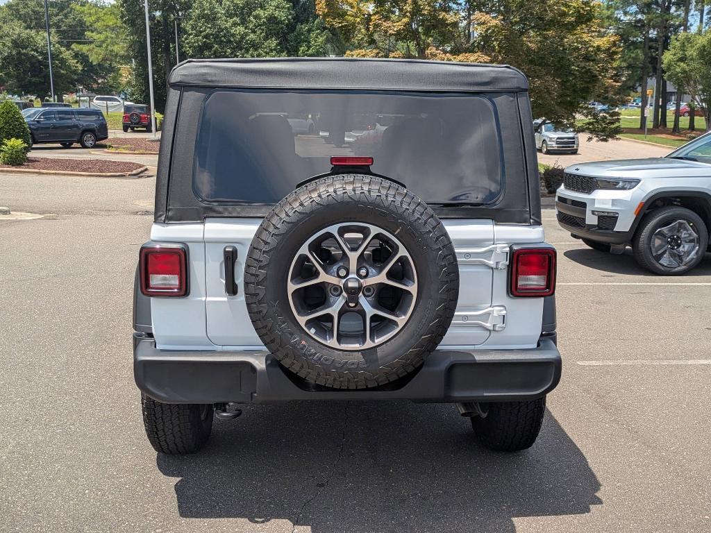 new 2025 Jeep Wrangler car, priced at $48,545