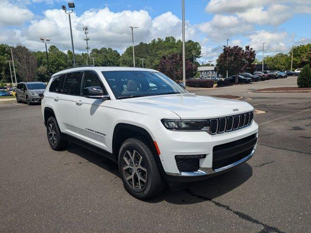 new 2025 Jeep Grand Cherokee L car, priced at $56,215