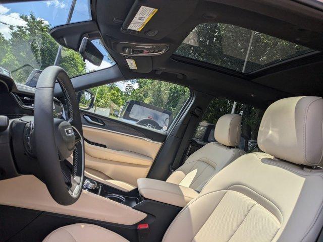 new 2025 Jeep Grand Cherokee L car, priced at $56,215