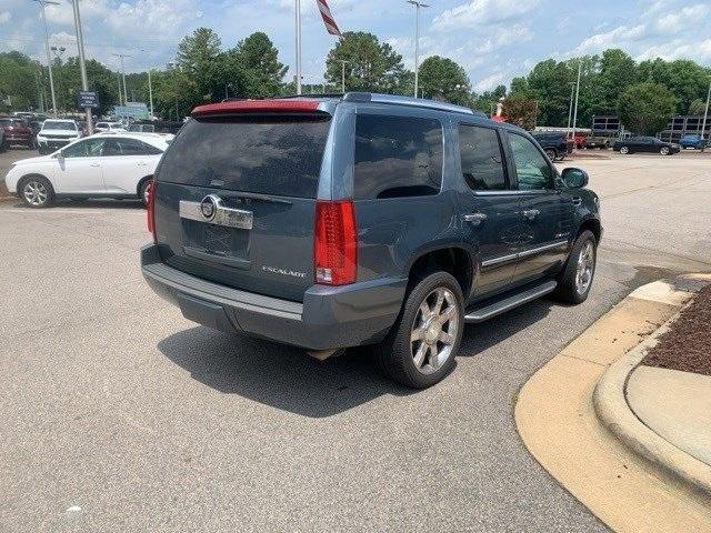used 2008 Cadillac Escalade car, priced at $10,988