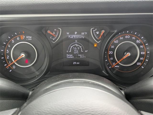 new 2025 Jeep Gladiator car, priced at $41,415