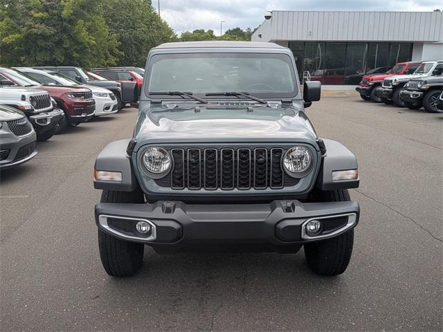 new 2025 Jeep Gladiator car, priced at $41,415