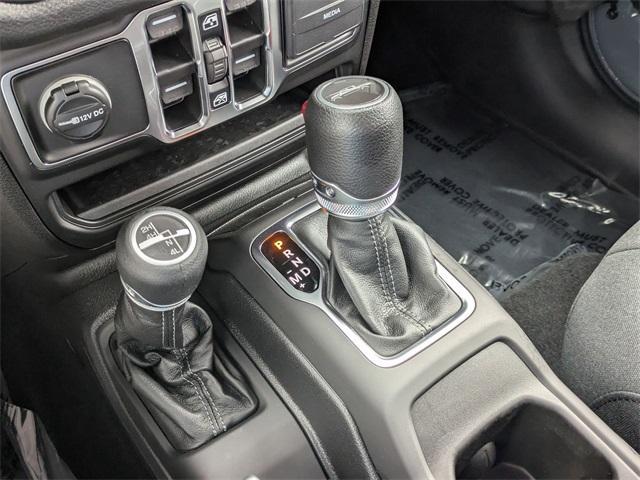 new 2025 Jeep Gladiator car, priced at $41,415