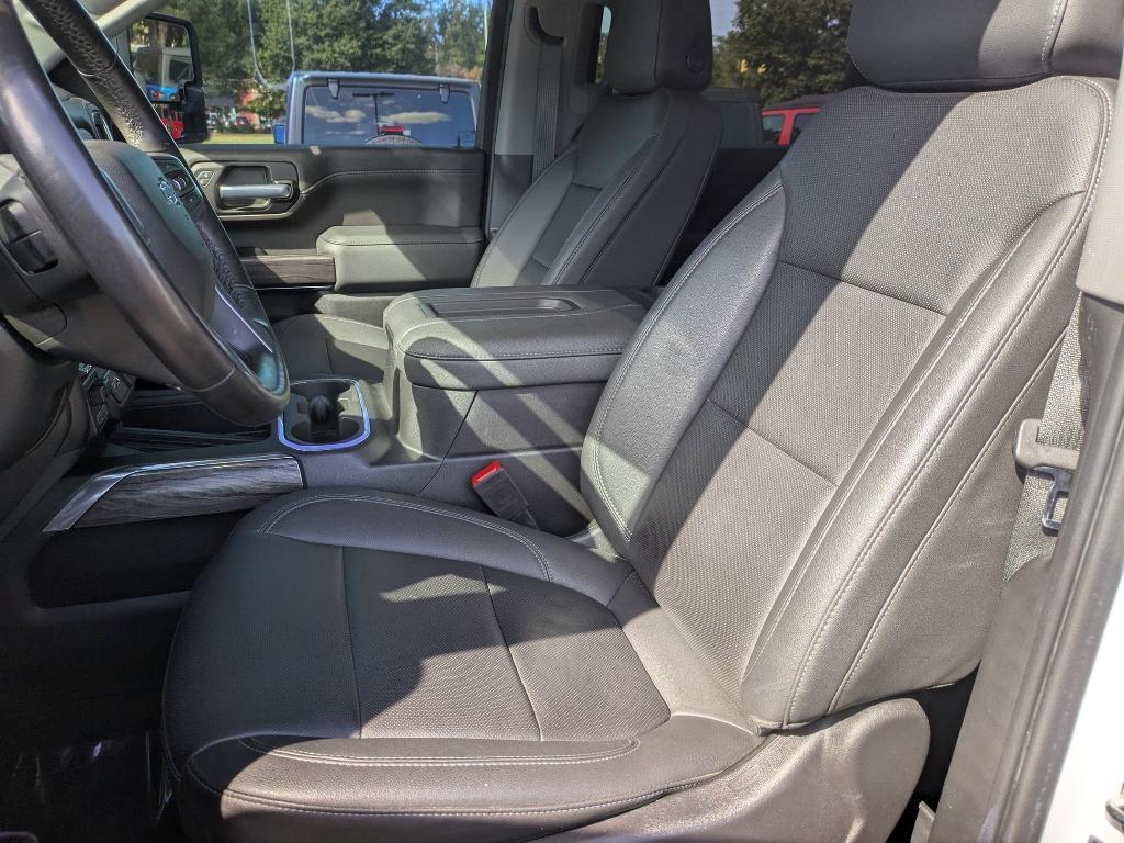used 2022 Chevrolet Silverado 2500 car, priced at $55,988