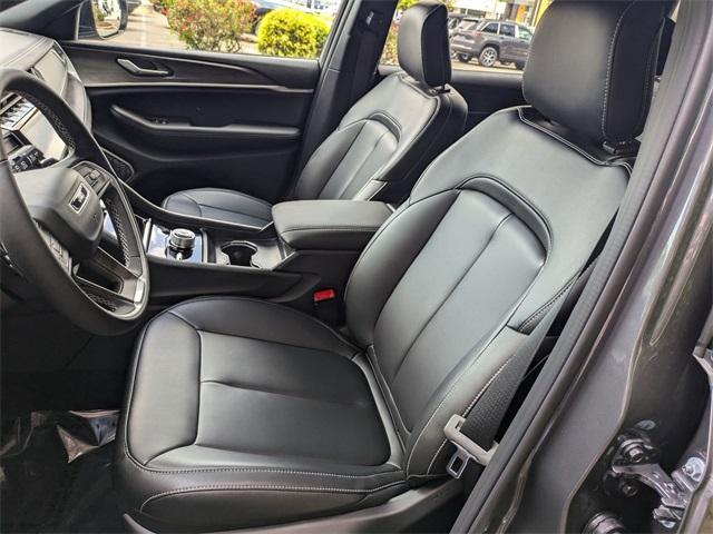 new 2025 Jeep Grand Cherokee L car, priced at $56,510