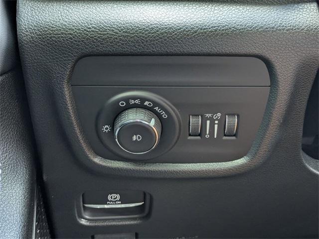 new 2025 Jeep Grand Cherokee L car, priced at $56,510