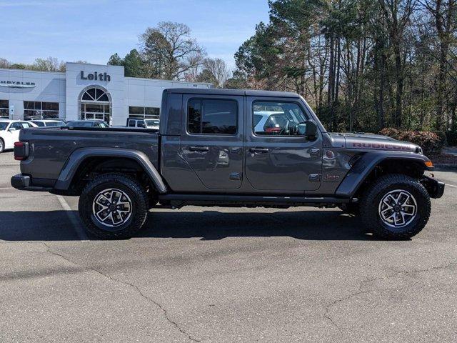 new 2024 Jeep Gladiator car, priced at $60,685