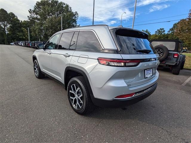 new 2025 Jeep Grand Cherokee car, priced at $53,730