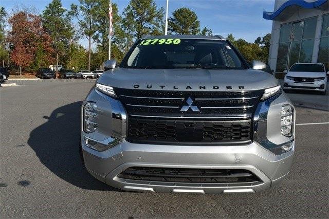 used 2022 Mitsubishi Outlander car, priced at $24,475