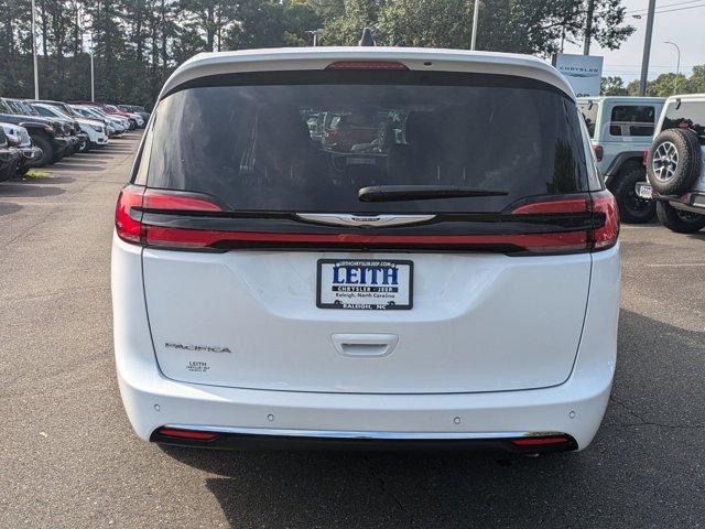 new 2024 Chrysler Pacifica car, priced at $43,500