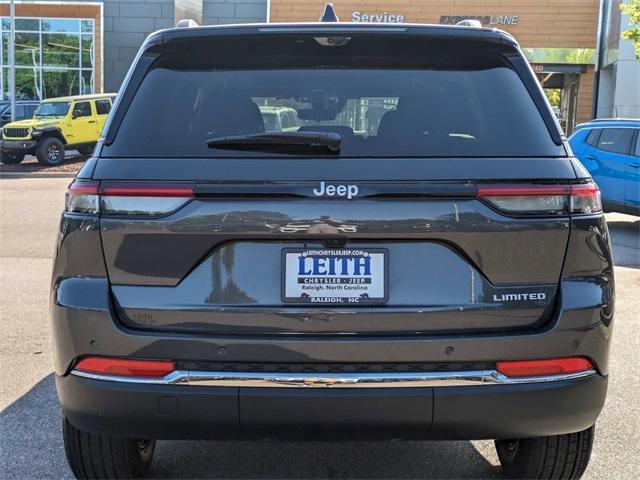 new 2024 Jeep Grand Cherokee car, priced at $49,812