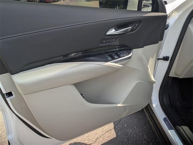 used 2023 Cadillac XT4 car, priced at $24,988