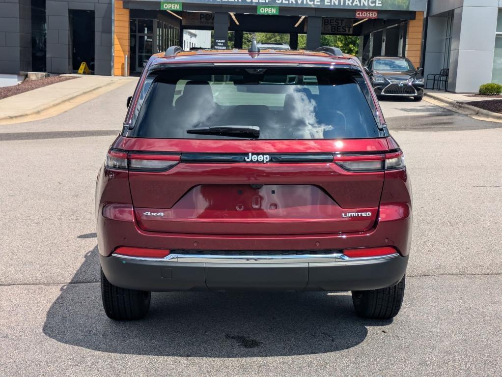 new 2025 Jeep Grand Cherokee car, priced at $54,710