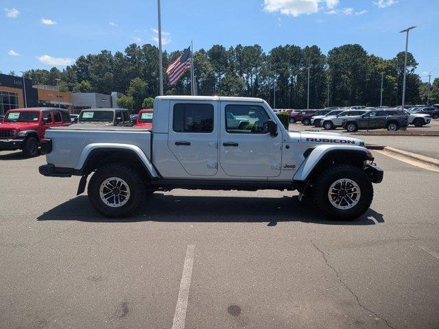 used 2023 Jeep Gladiator car, priced at $41,988
