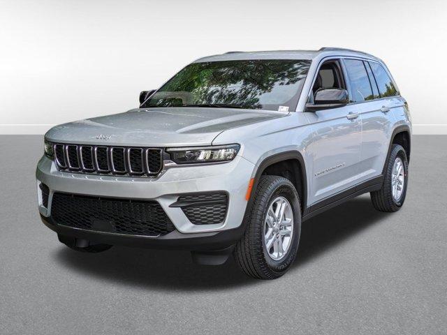 new 2024 Jeep Grand Cherokee car, priced at $42,220