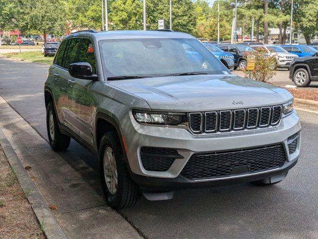 new 2024 Jeep Grand Cherokee car, priced at $42,220