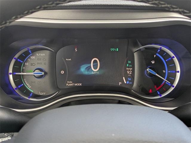 new 2025 Chrysler Pacifica Hybrid car, priced at $54,030