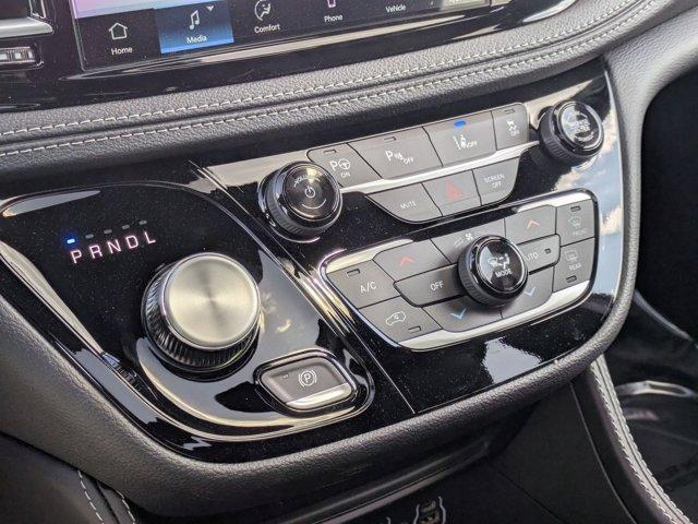 new 2025 Chrysler Pacifica Hybrid car, priced at $60,575