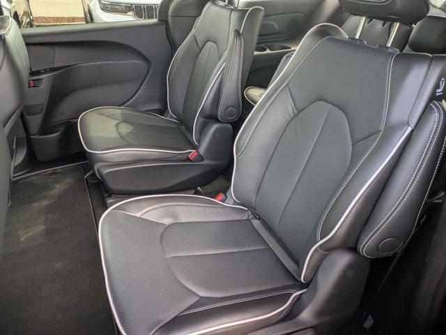 new 2025 Chrysler Pacifica Hybrid car, priced at $60,575