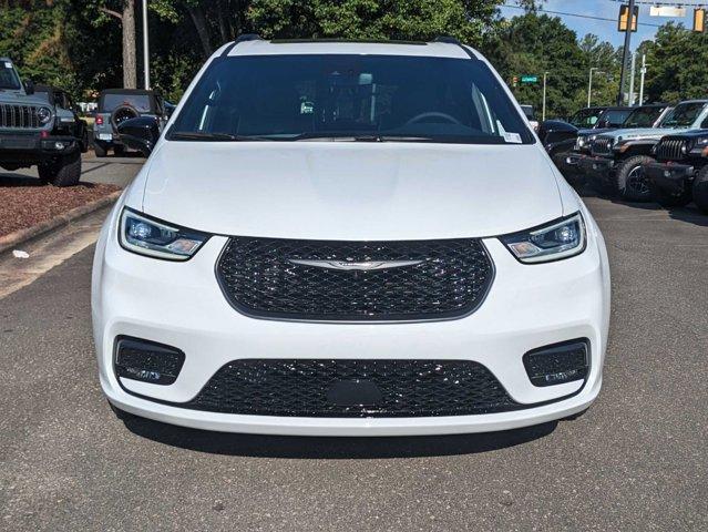 new 2024 Chrysler Pacifica car, priced at $57,755