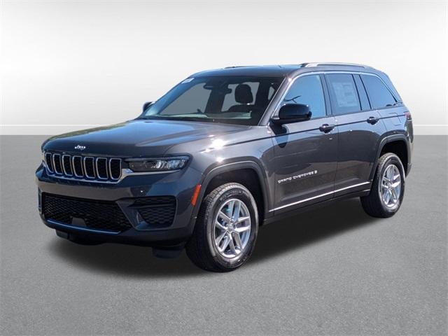 new 2025 Jeep Grand Cherokee car, priced at $42,170