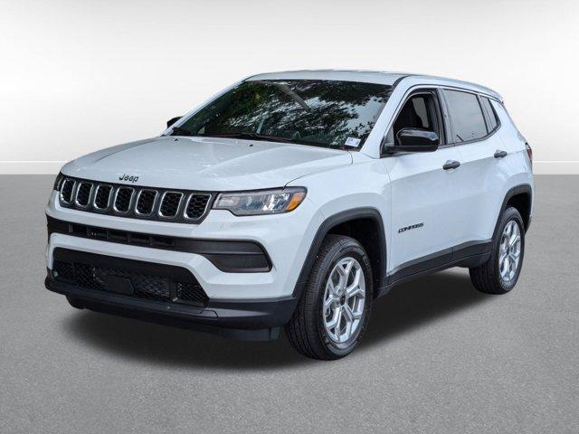 new 2025 Jeep Compass car, priced at $27,495