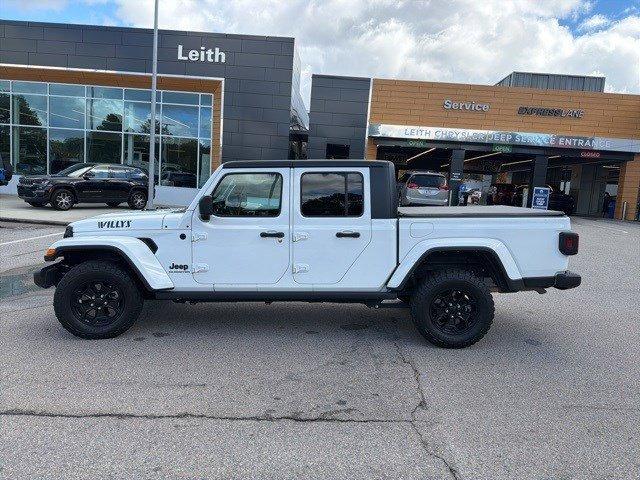used 2021 Jeep Gladiator car, priced at $30,795