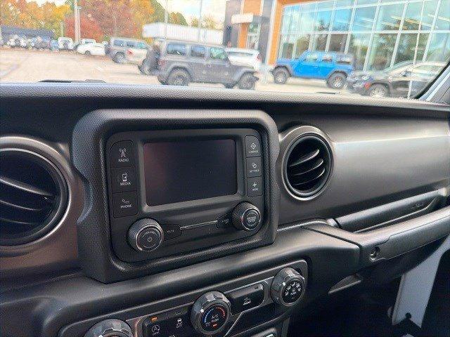 used 2021 Jeep Gladiator car, priced at $30,795